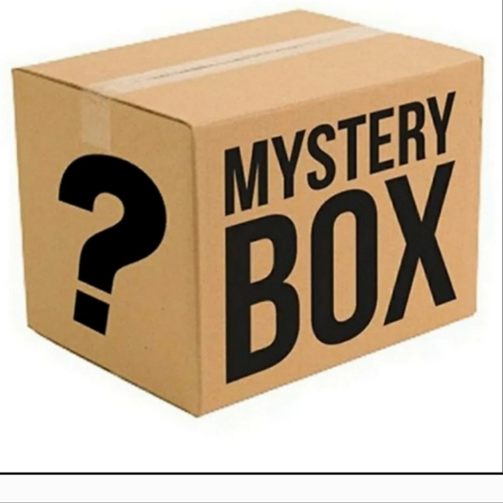 COPY - Reseller Mystery Box 🌸 mix woman’s medium dresses! All in very good cond…